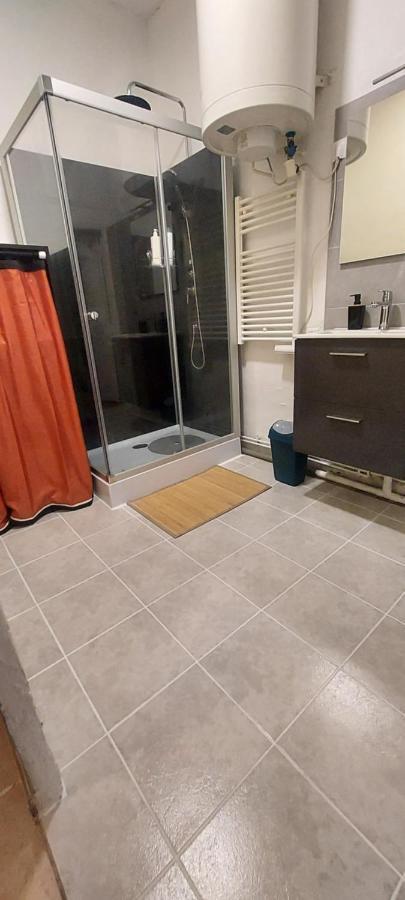 Bel Appartement Centre Ville Sete Exterior photo